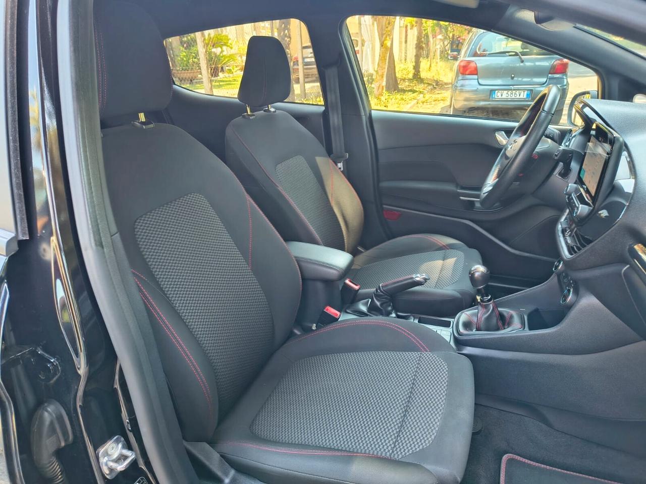 Ford Fiesta ST LINE 125 CV