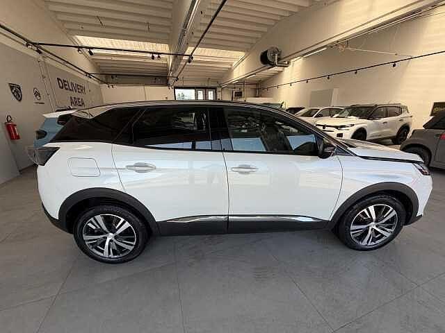 Peugeot 3008 Hybrid 136 e-DCS 6 Allure Pack