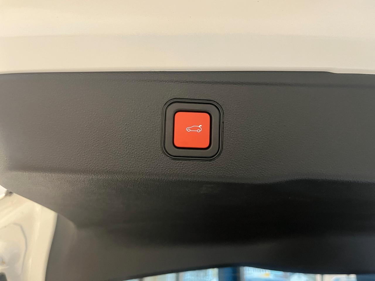 Jeep Avenger 1.2 Turbo 100 CV Summit