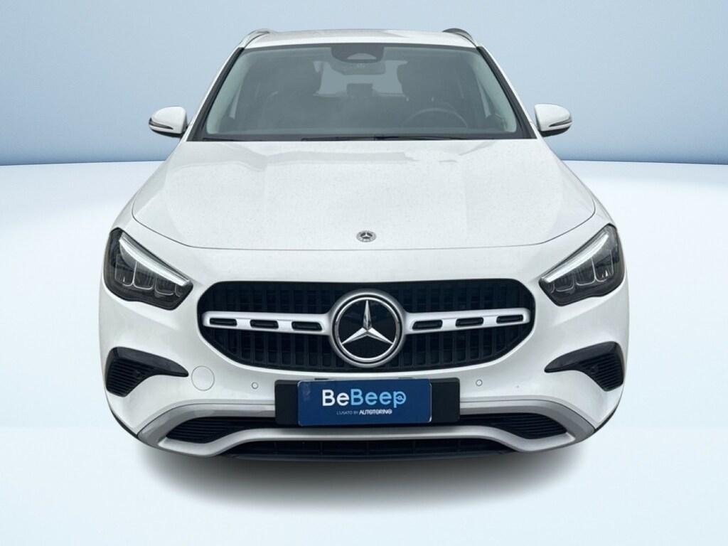 Mercedes GLA 180 180 D Advanced 8G-DCT