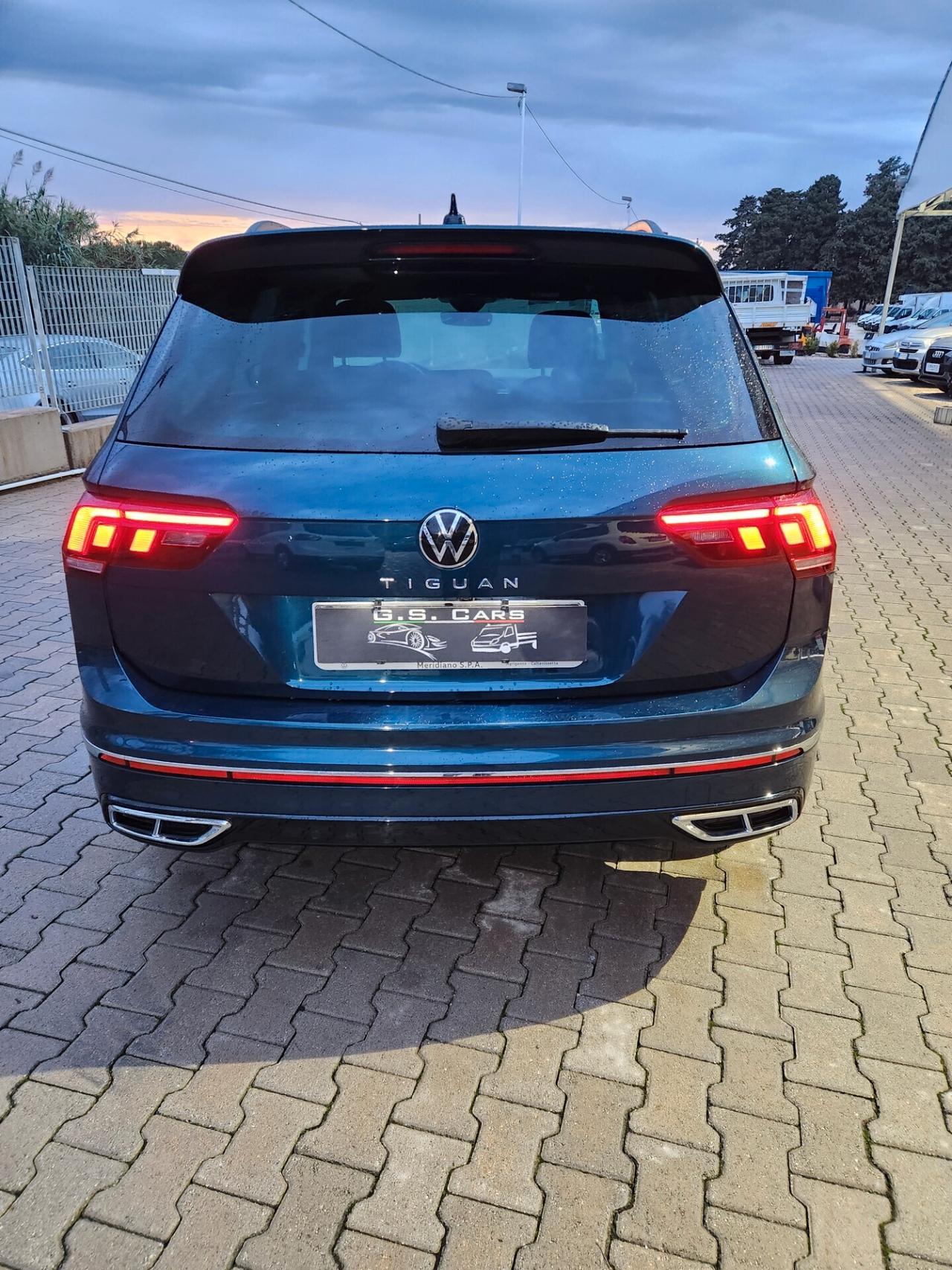 Volkswagen Tiguan RLINE