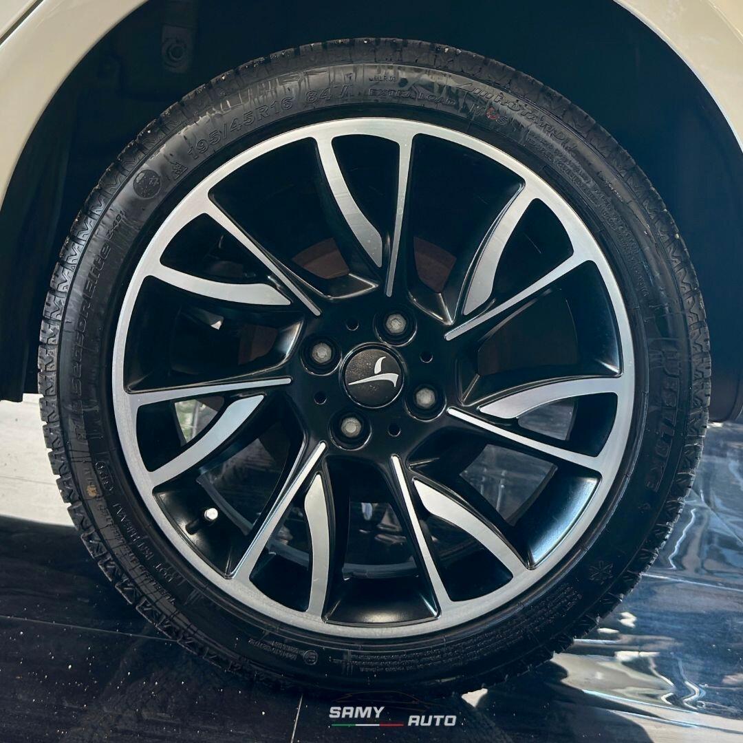Lancia Ypsilon 1.3 MJT 16V 95 CV 5 porte S&S Platinum