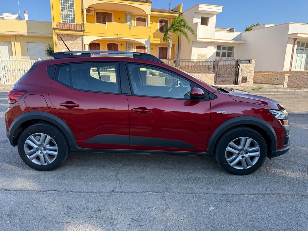 Dacia Sandero Stepway 1.0 TCe ECO-G Essential