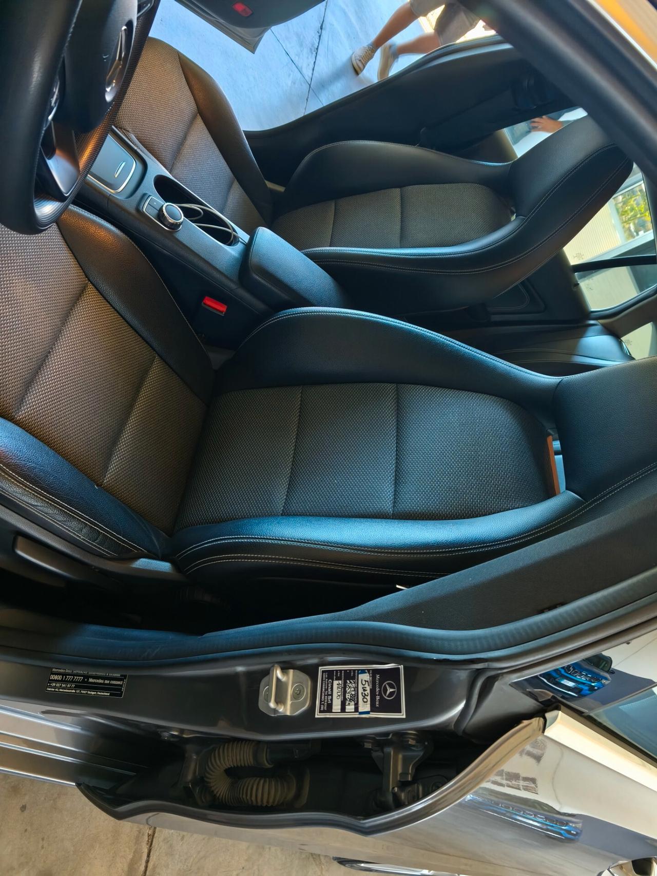 Mercedes-benz CLA 200d 4Matic Premium