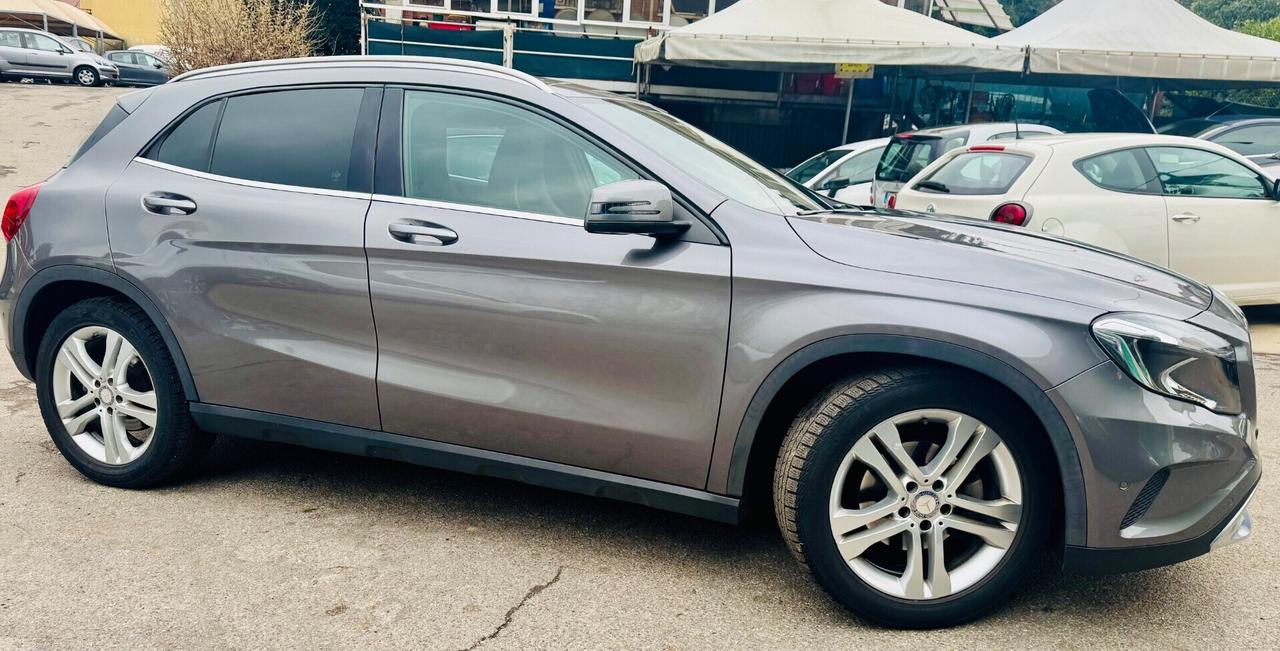 Mercedes-benz GLA 220 CDI Automatic Premium