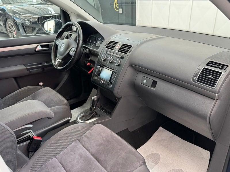 Volkswagen Touran Touran 2.0 tdi Highline 177cv dsg