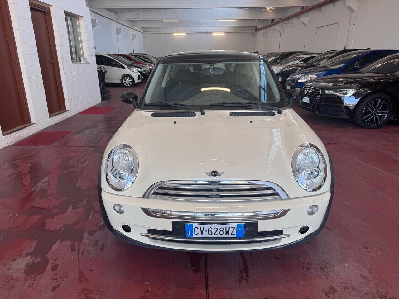 Mini Mini 1.6 16V One de luxe BENZINA NEOPAT