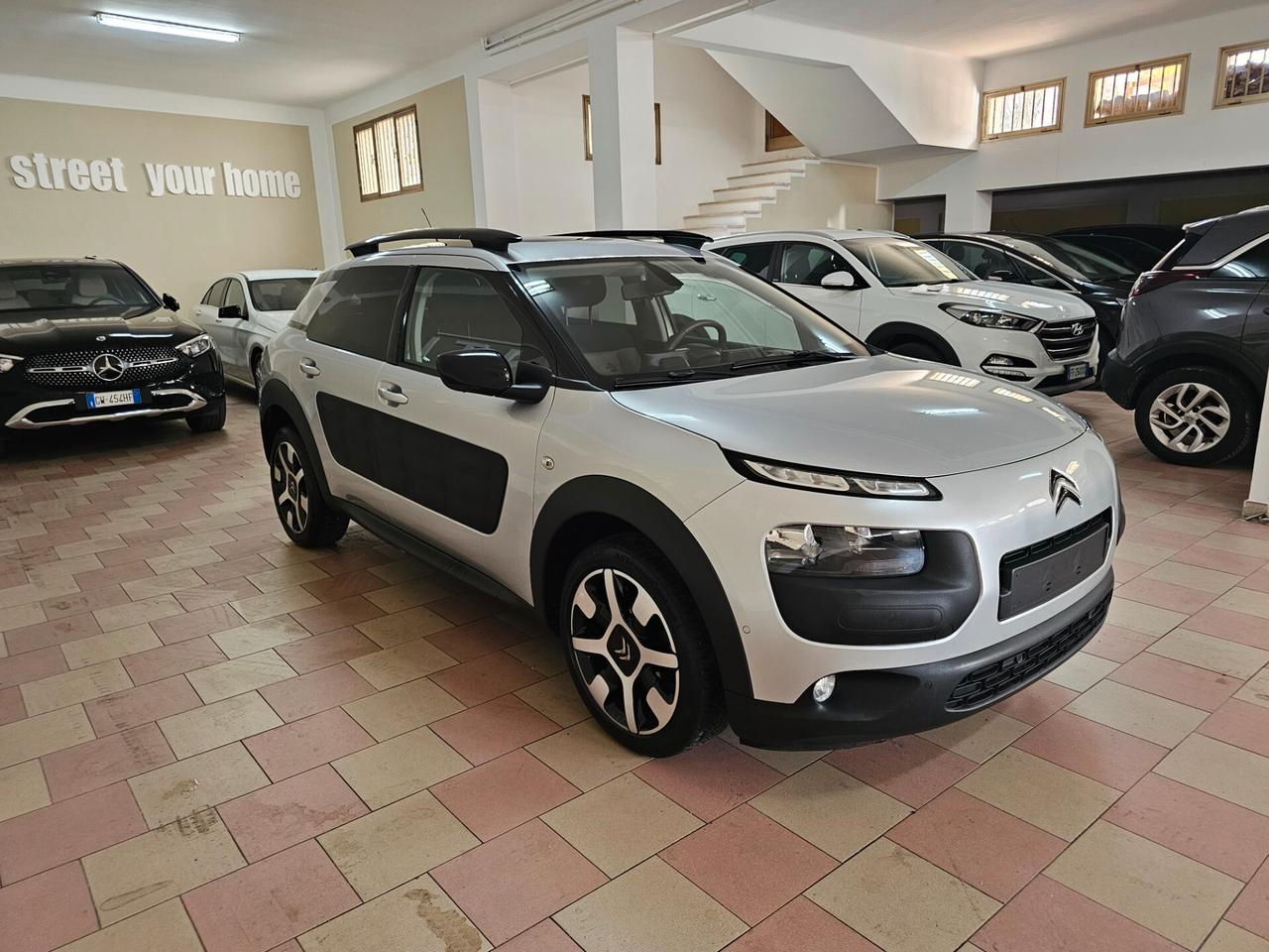 Citroen C4 Cactus BlueHDi 100 S&S ETG6 Shine