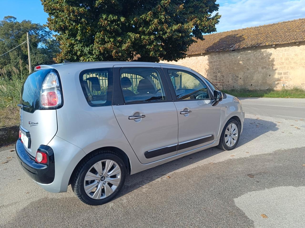 Citroen C3 Picasso 1.4 VTi 95 Exclusive Style GPL