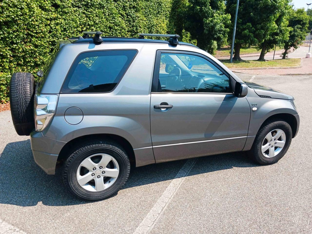 Suzuki Grand Vitara 1.6 VVT PERFETTA