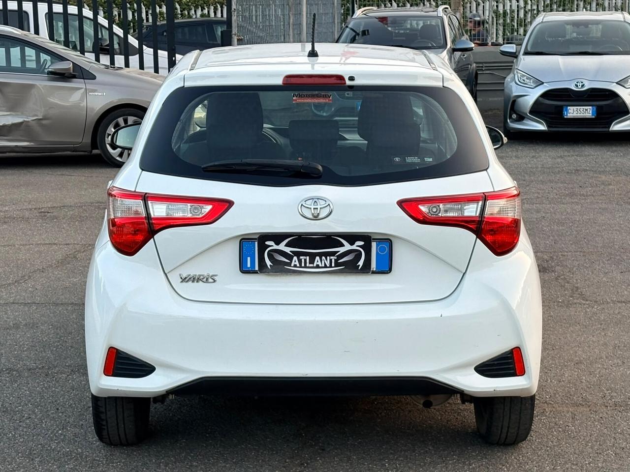 Toyota Yaris 1.0 72 CV 5 porte Active