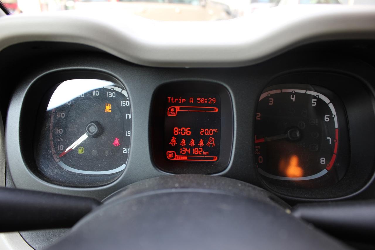 FIAT PANDA NAT. POWER NEOPATENTATI!!