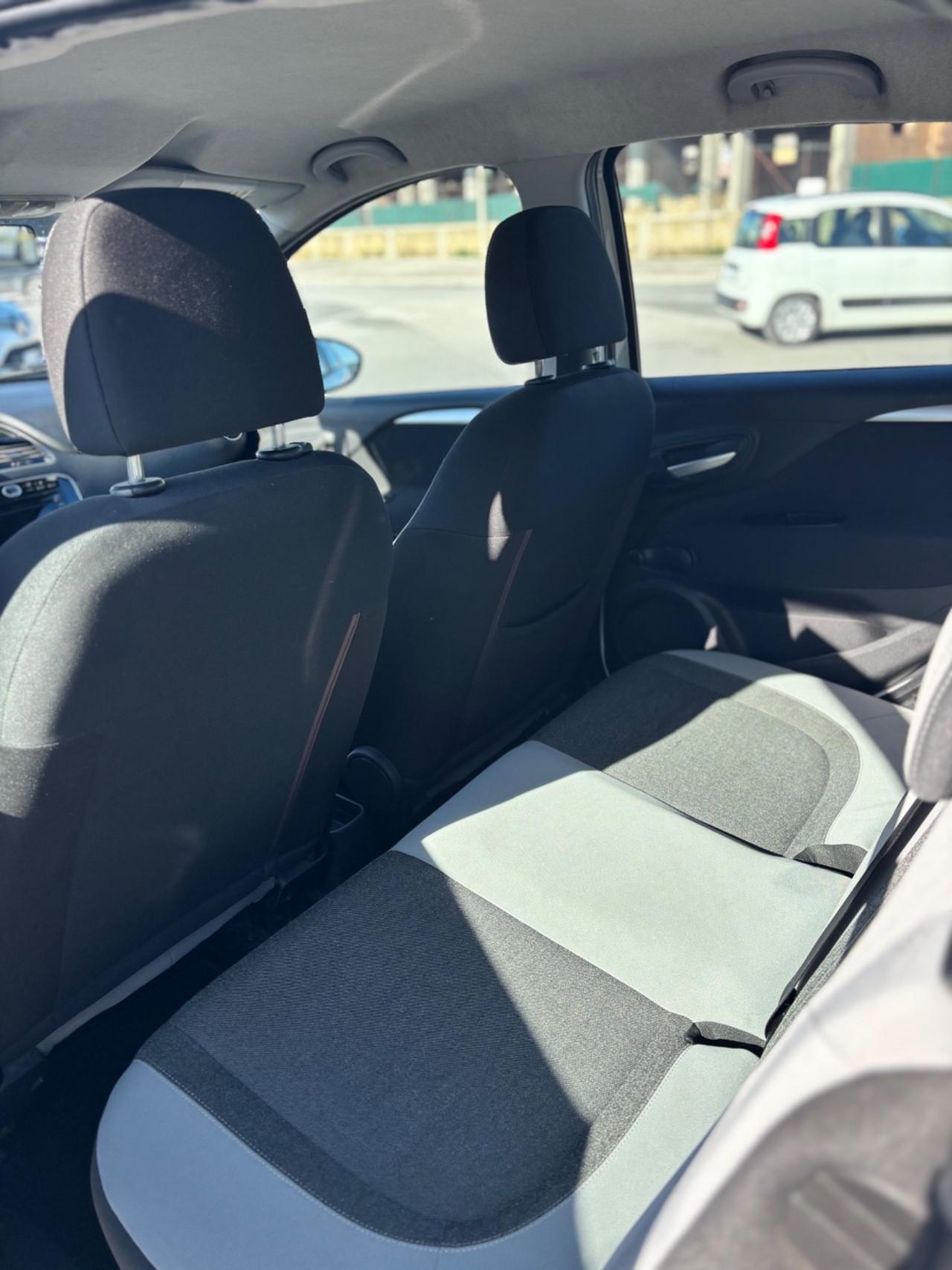 Fiat Grande Punto 1.4 5 porte Actual Natural Power