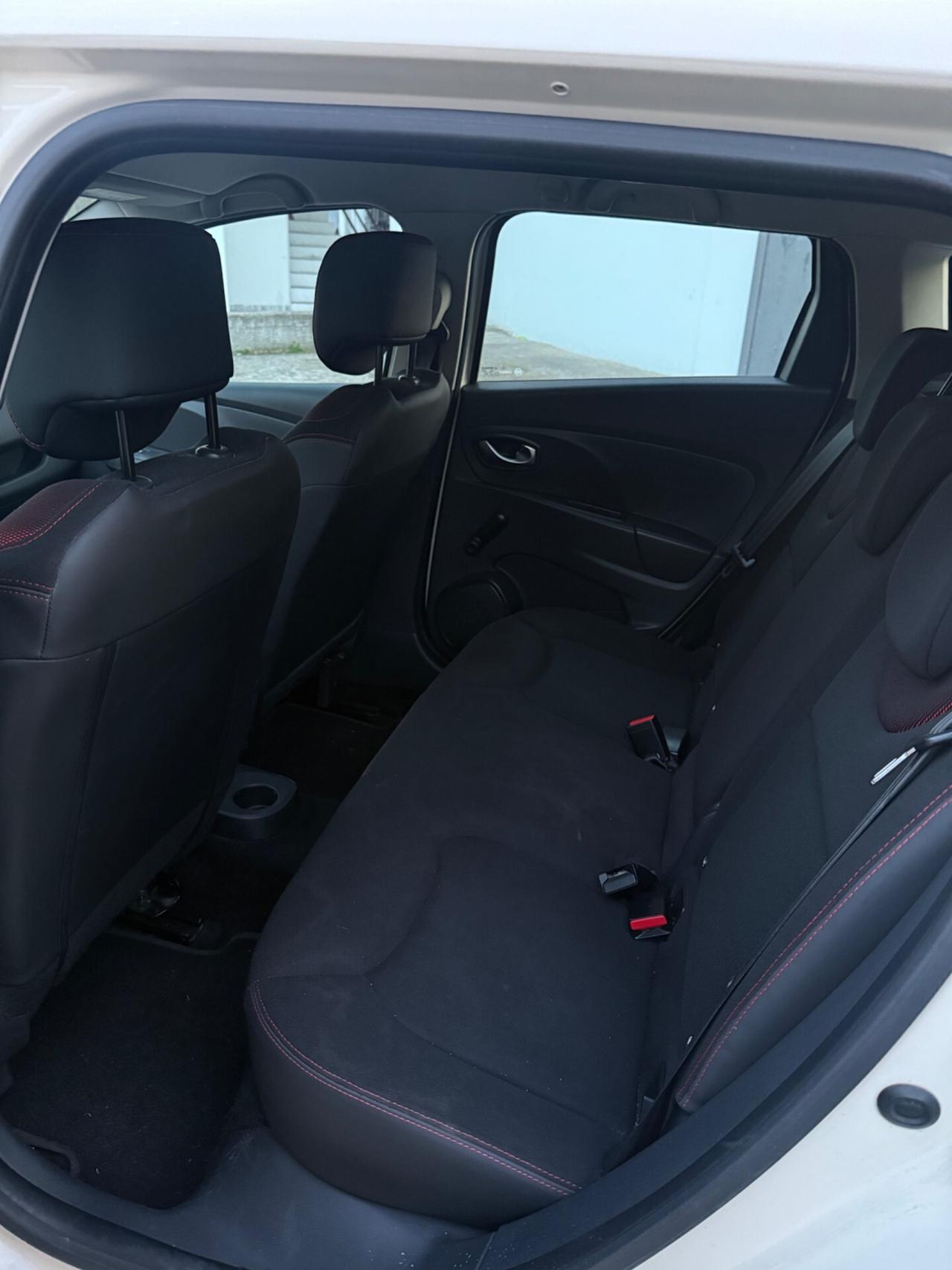 Renault Clio 1.2 75 CV EURO 6b Neopatentati 2015