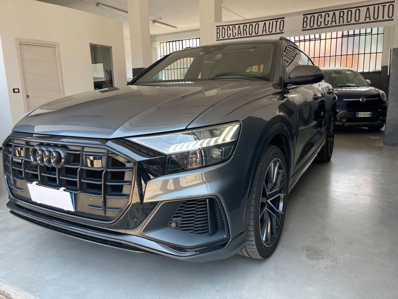 Audi Q8 50 TDI Mild Hybrid S Line Edition Identity Black