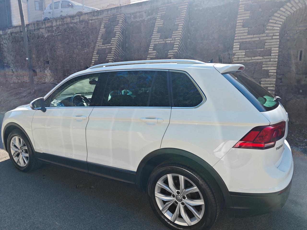 Volkswagen Tiguan 2.0 TDI SCR DSG 4MOTION Style BMT