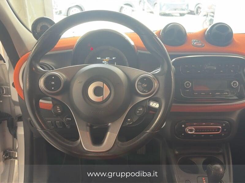 smart forfour Smart II 2015 Benzina 1.0 Urban (sport edition1) 71cv twinamic