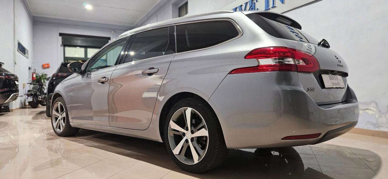 Peugeot 308 BlueHDi 130 cv 6 Marce SW Allure