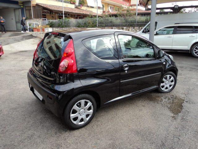 PEUGEOT 107 1.0 68CV 3p. Sweet Years