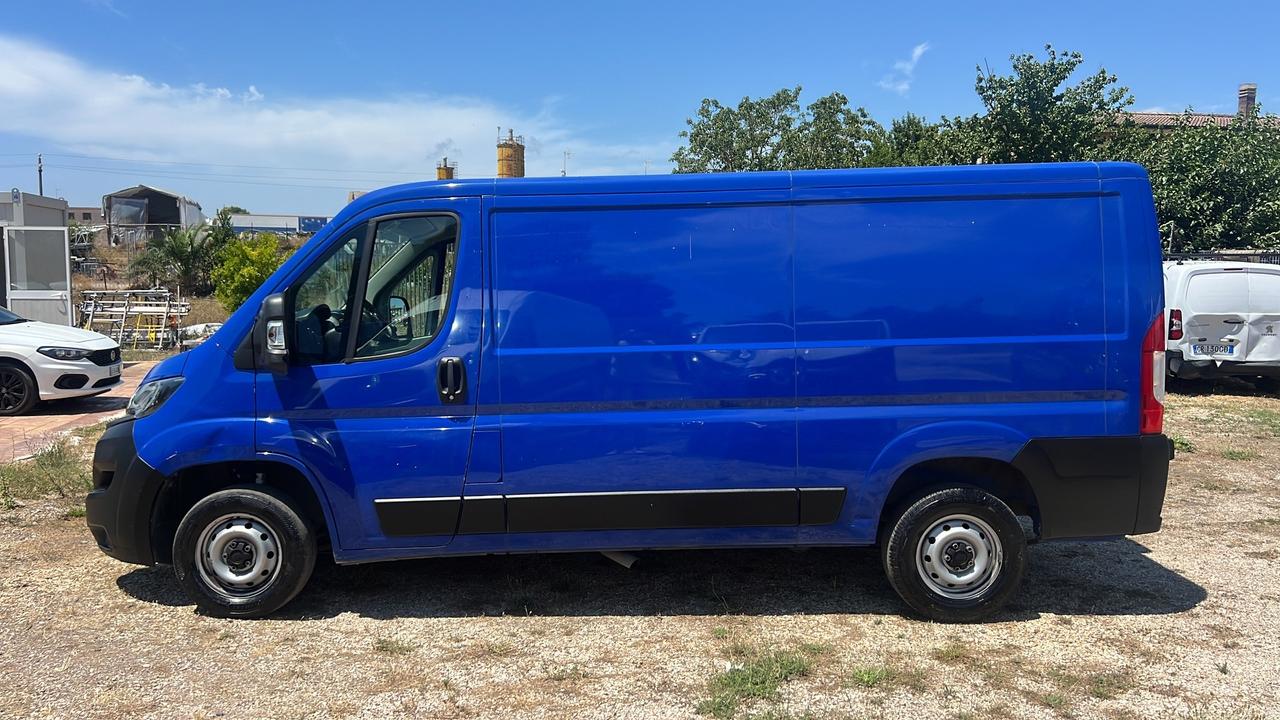 Fiat Ducato 35 2.2 passo lungo