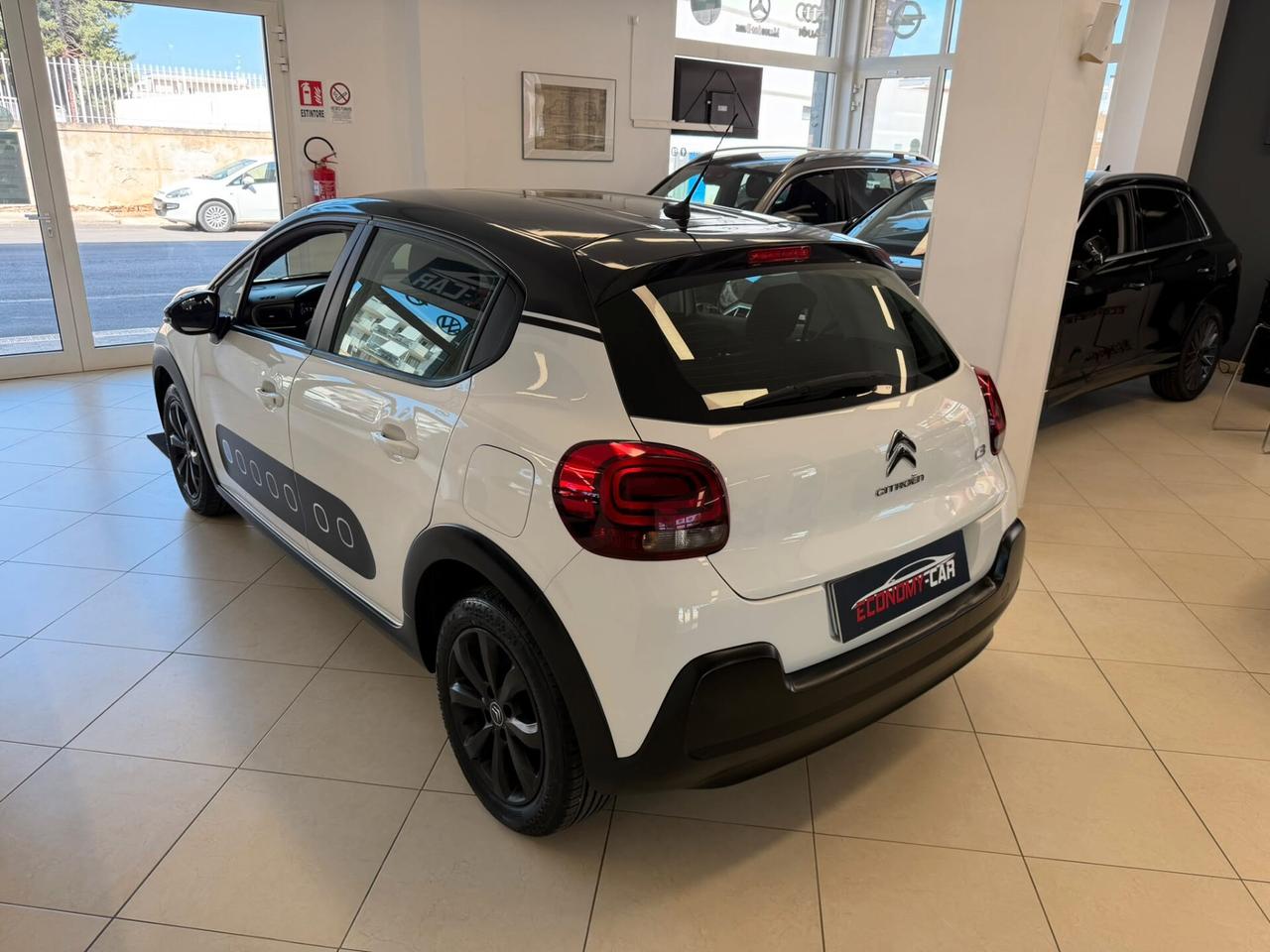 Citroen C3 BlueHDi 100 S&S Shine KM 100000