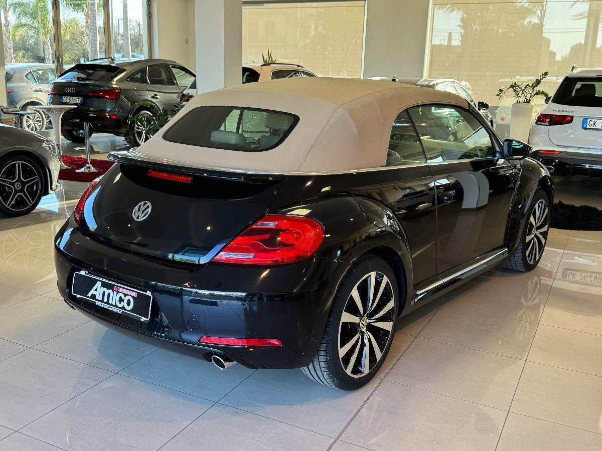VOLKSWAGEN Maggiolino Cabrio 2.0 TSI DSG GTI