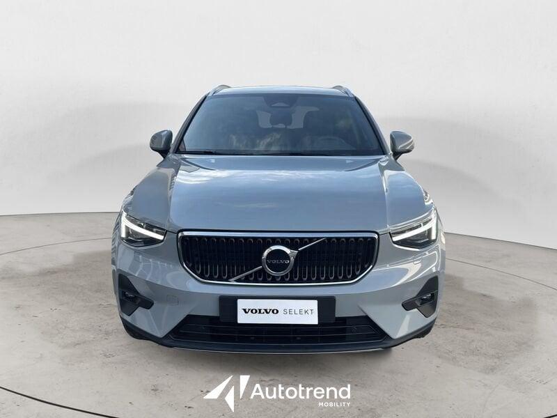 Volvo XC40 B3 163+14 CV Automatico LED Core