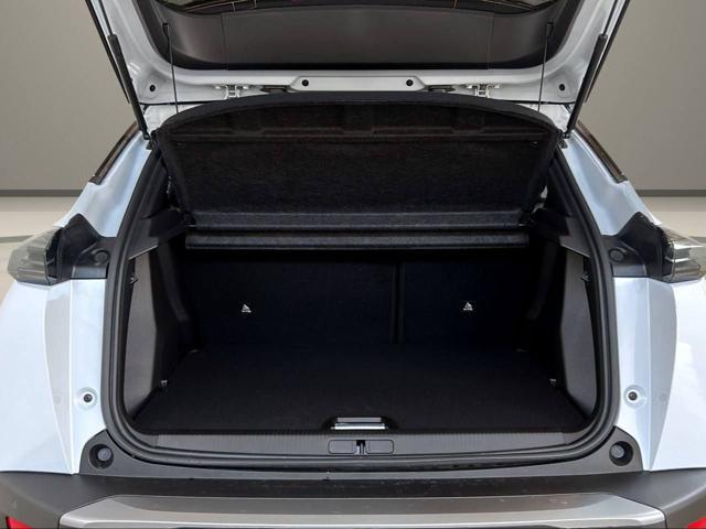 PEUGEOT 2008 Hybrid 145 e-DCS6 GT