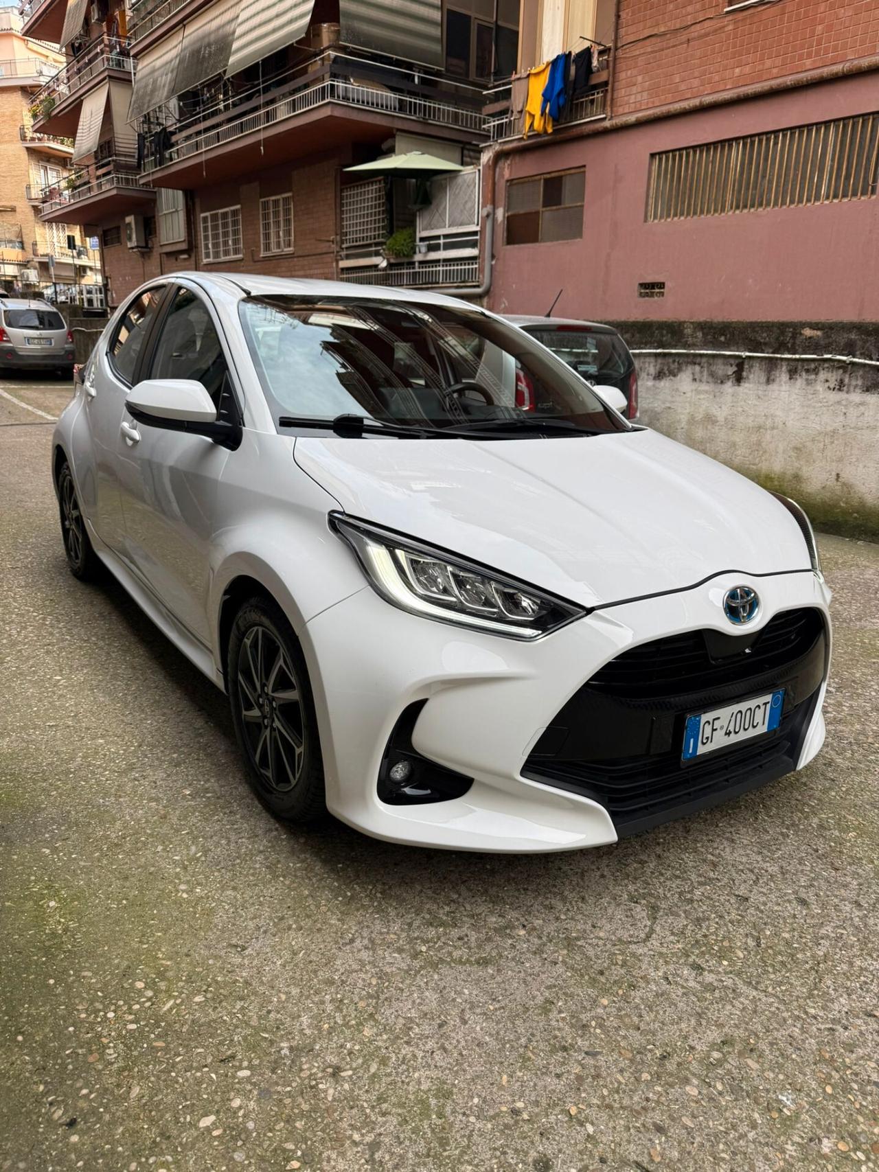 Toyota Yaris 1.5 Hybrid 5 porte Trend