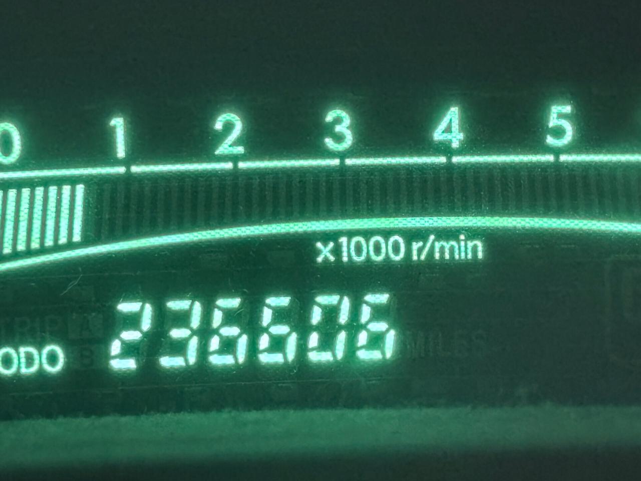 Toyota Yaris 1.3 5 porte sol OK NEOPATENTATI