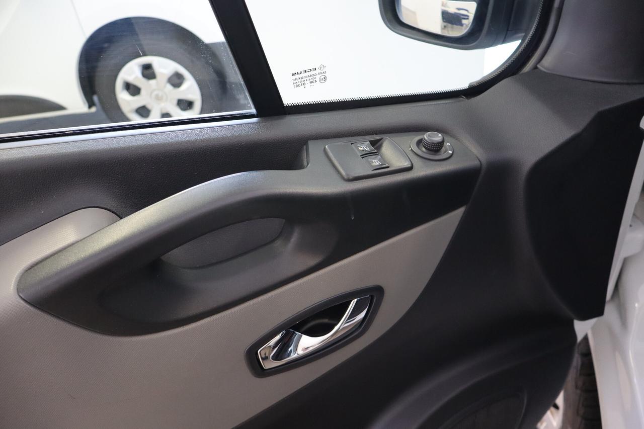 RENAULT TRAFIC T27 L1 H1 1.6 DCI 120 CV GRAND COMFORT