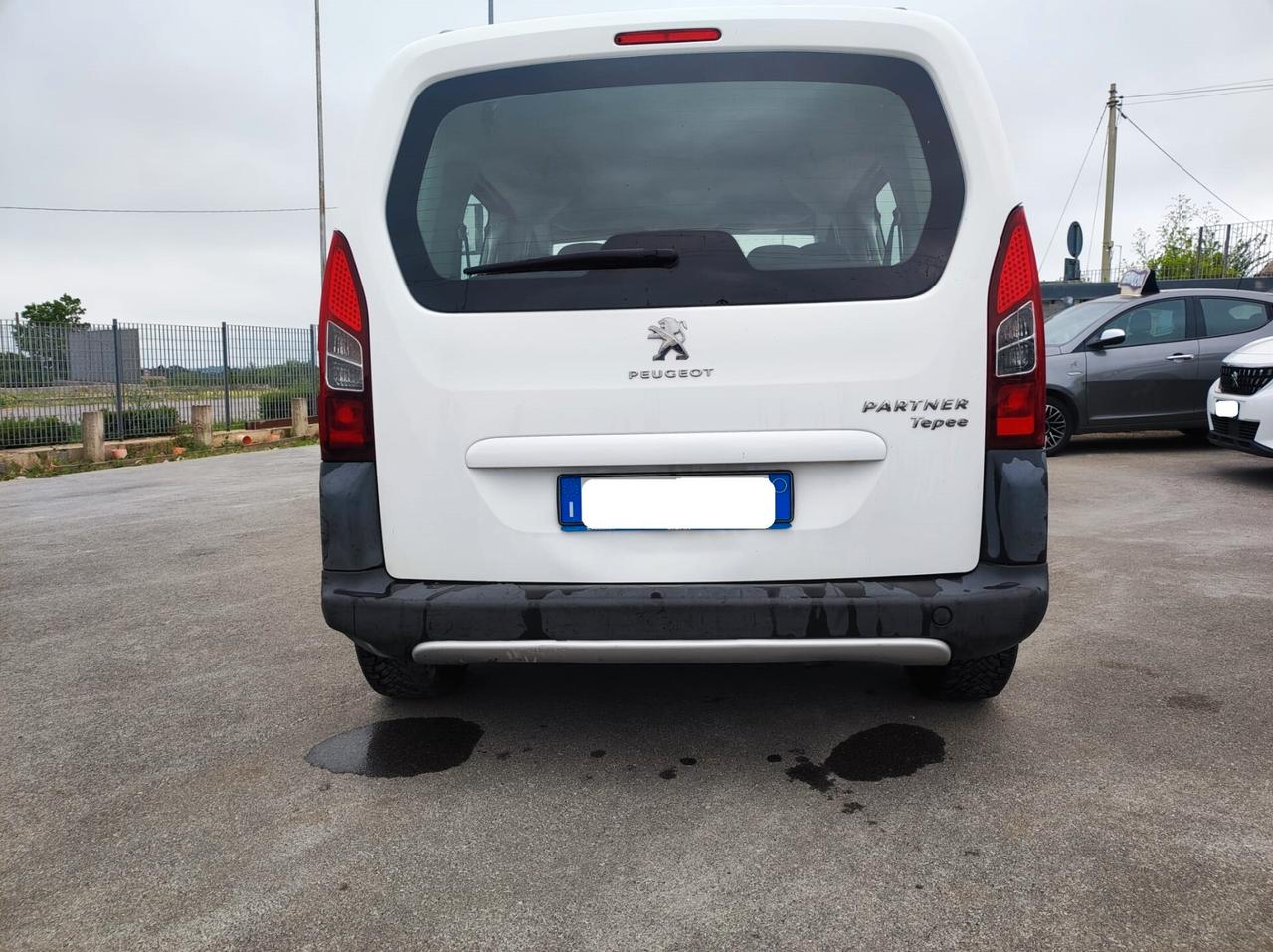 Peugeot Partner Tepee 1.6 VTi 120CV Outdoor GPL