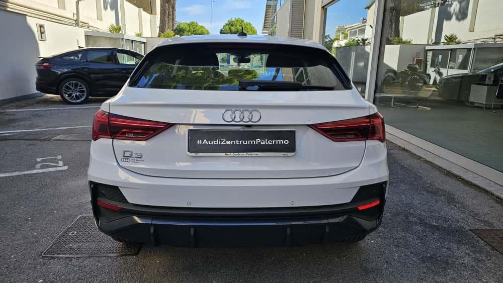 Audi Q3 SPORTBACK 45 TFSI E S TRONIC