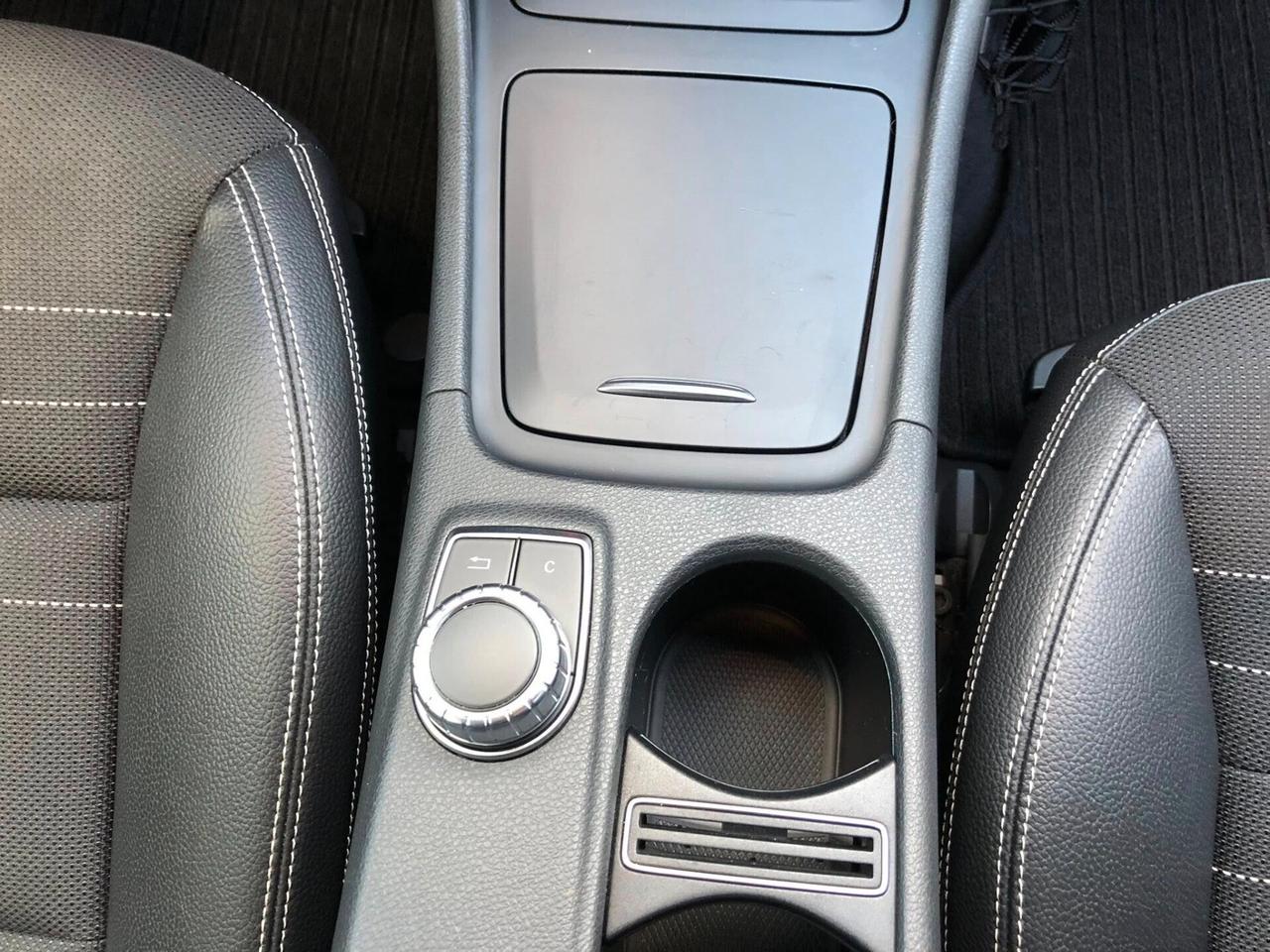 Mercedes-benz GLA 200 CDI A 4Matic Premium 2014