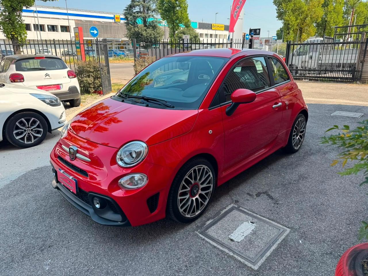 Abarth 595 1.4 Turbo T-Jet 145 CV