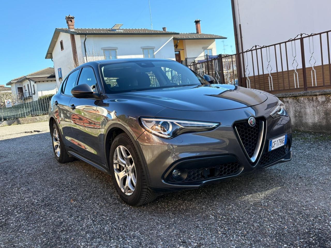 Alfa Romeo Stelvio 2.2 Turbodiesel 160 CV AT8 RWD Business