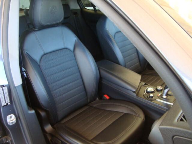 Alfa R. Stelvio 2.2 T.Diesel Executive rwd 190cv AT8 my19