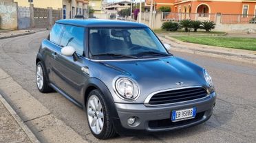 Mini 1.4 16V Ray (55 kw)