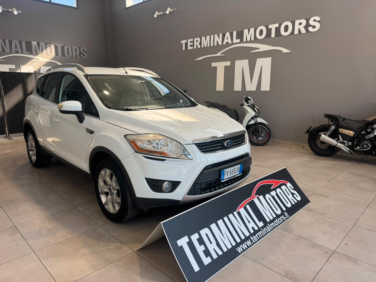 Ford Kuga Kuga+ 2.0 TDCi 140 CV 2WD DPF