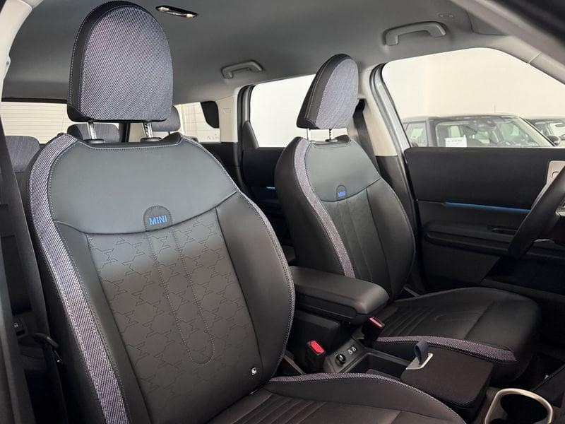 MINI Countryman C 48V Essential