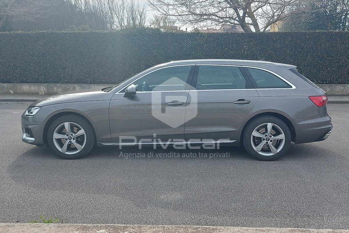 AUDI A4 Avant 30 TDI/136 CV S tronic Business Advanced