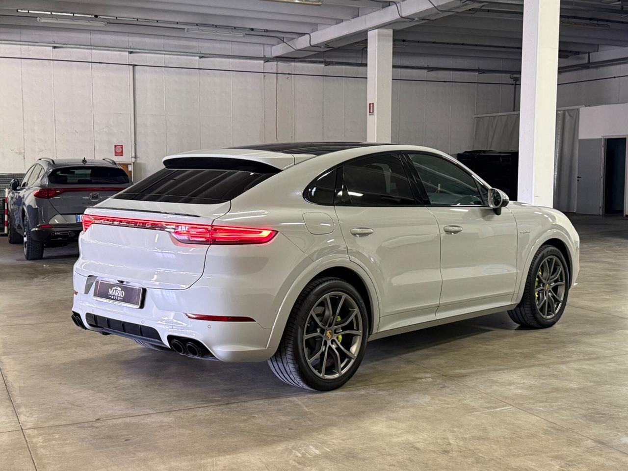Porsche Cayenne Coupé 3.0 V6 E-Hybrid