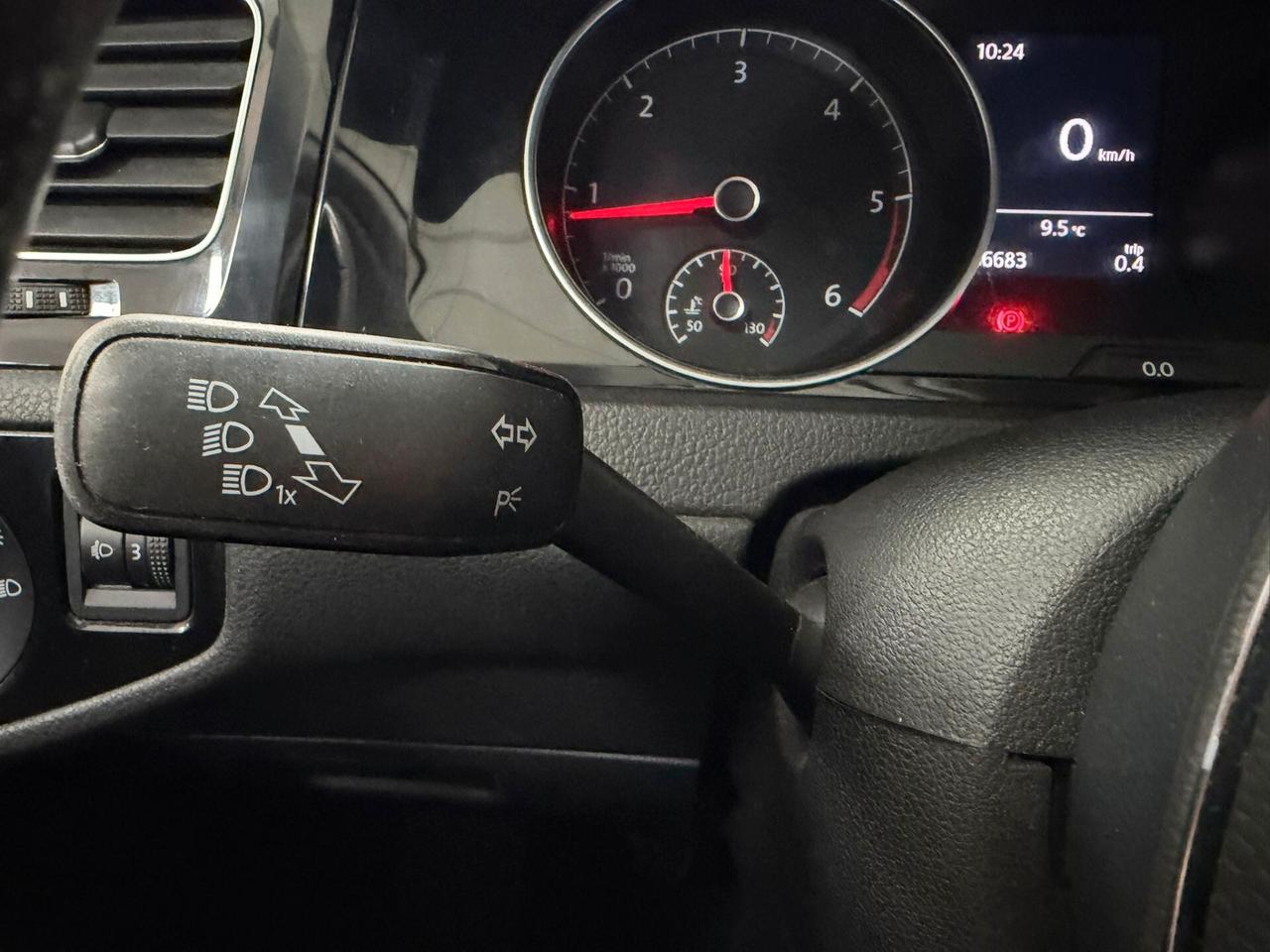 Volkswagen Golf 1.6 TDI 5p. Highline BlueMotion Technology