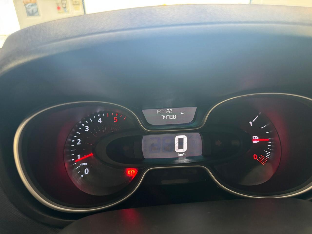 RENAULT TRAFIC 6 POSTI