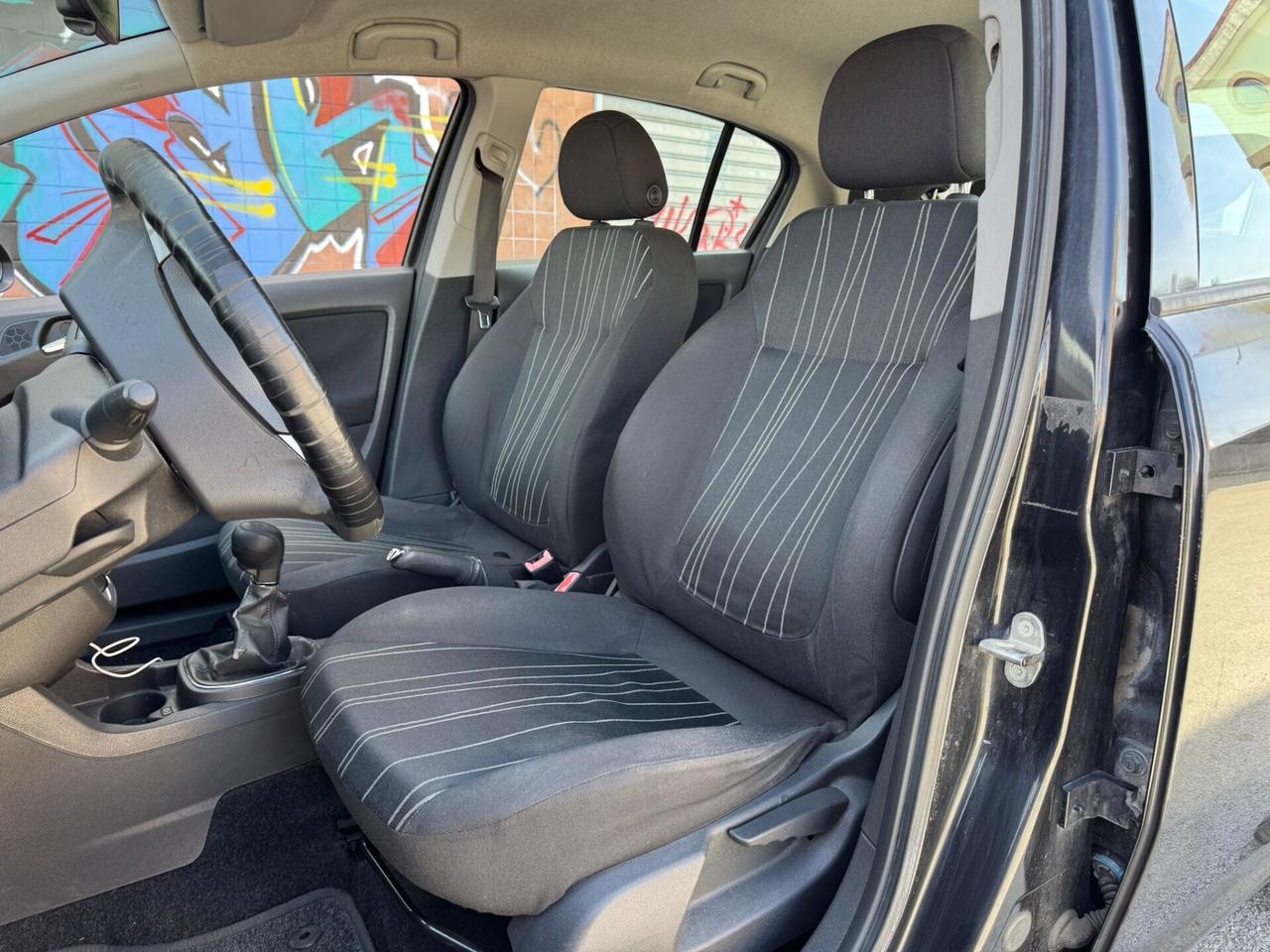 Opel Corsa Restayling 1.2benz 5 porte Full Perfett