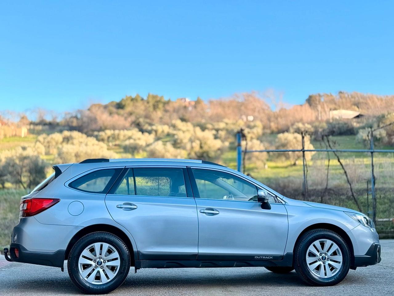 Subaru OUTBACK 2.0d Lineartronic Unlimited