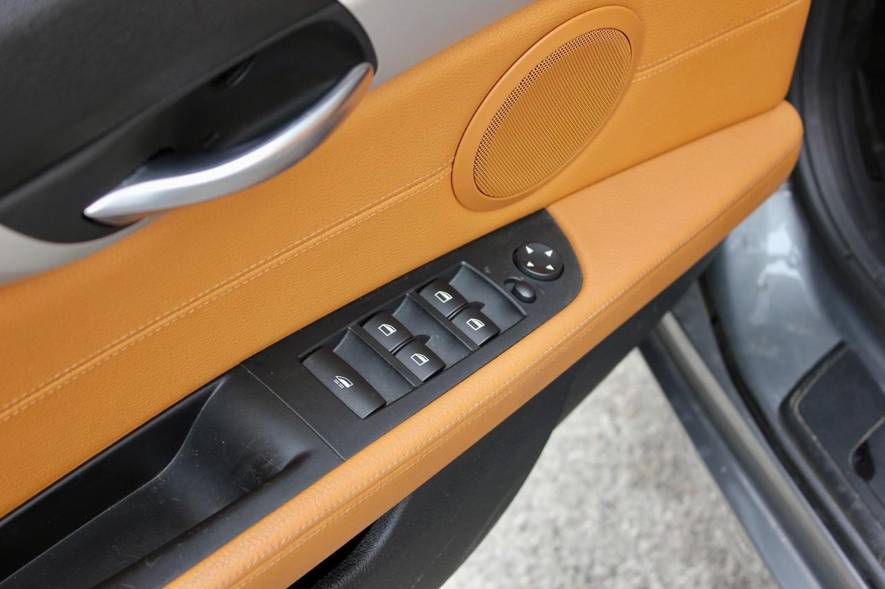 Bmw Z4 sDrive20i FARI BI-XENON SEDILI RISCALDATI