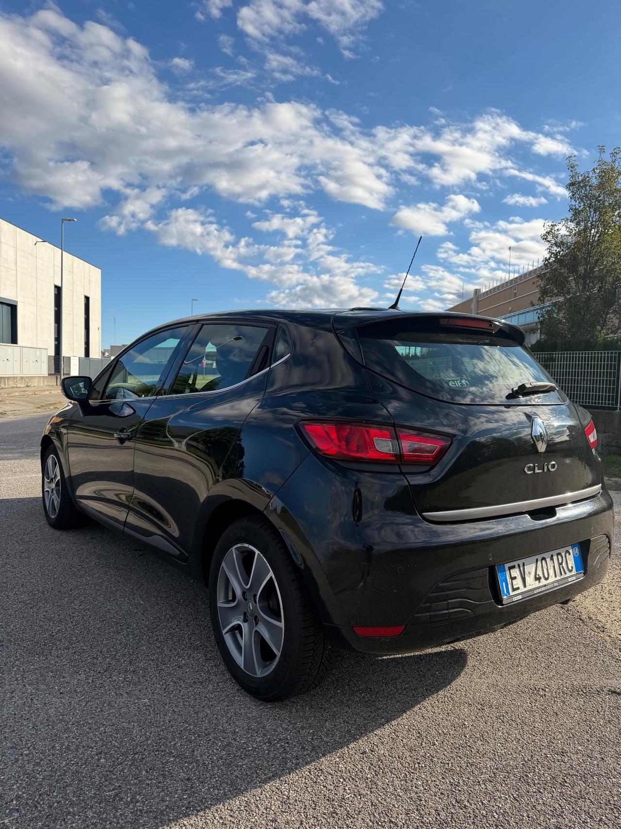 Renault Clio .