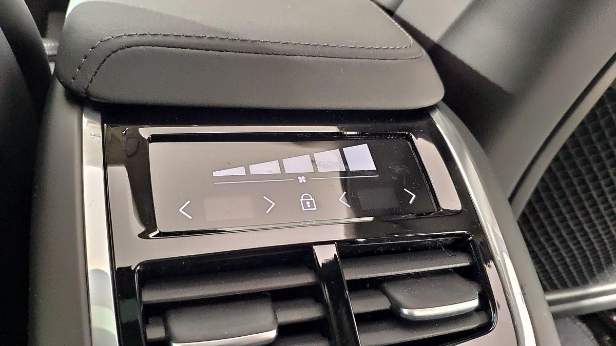 VOLVO Xc60 B5 Mild Hybrid Awd Automatico Ultra Dark