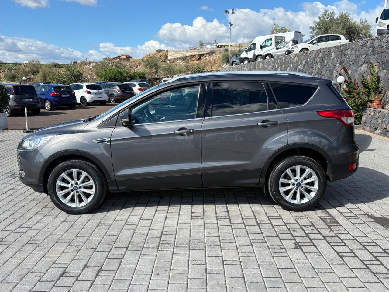 Ford Kuga 2.0 TDCI 140 CV 4WD Titanium